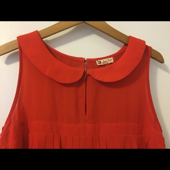 Cute pleated dress from ModCloth - Picture 3 of 6